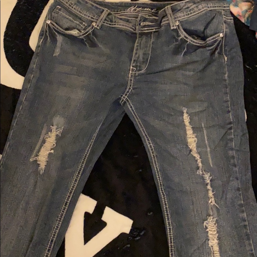 Blue jean capris